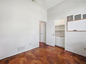 2680  Creekside Court , Highland Village Texas 75077