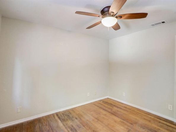 1514  Baxley Street , Carrollton Texas 75006