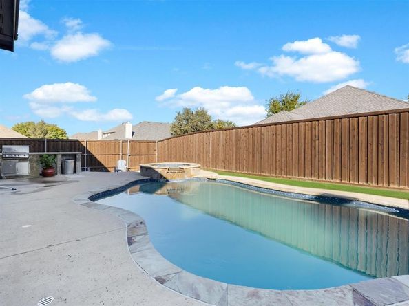 1536  Castle Creek Drive , Little Elm Texas 75068