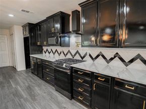 4606  Hazelhurst Lane , Dallas Texas 75227