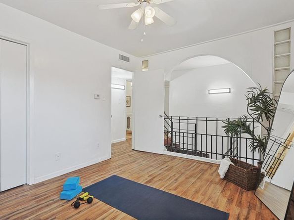 4039  Cole Avenue  101, Dallas Texas 75204