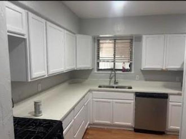 242  Cober  , Grand Prairie Texas 75051