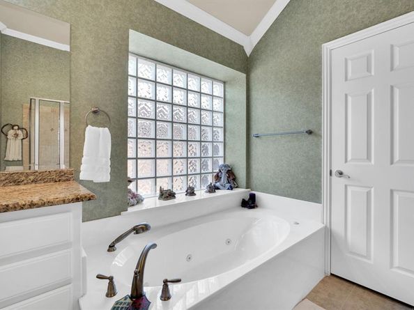 2616  Brookwood Drive , Mansfield Texas 76063