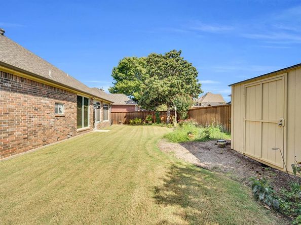 2616  Brookwood Drive , Mansfield Texas 76063