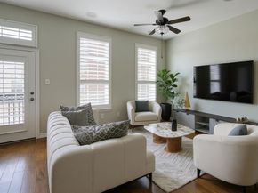 15846  Breedlove Place  152, Addison Texas 75001
