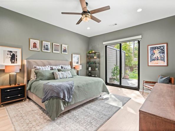 6802  Vada Drive , Dallas Texas 75214