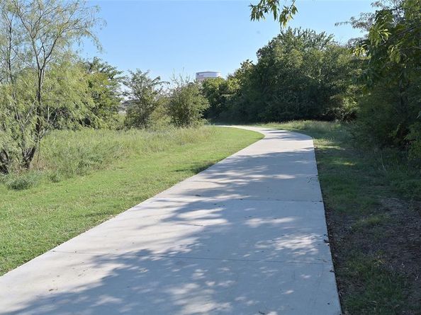 1808  SWALLOW Street , Denton Texas 76205