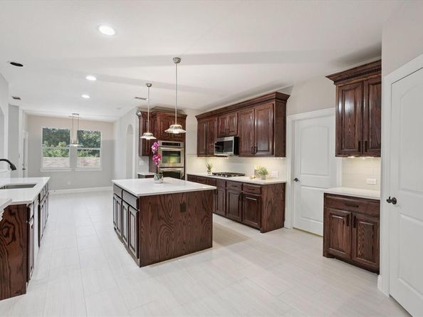 7039  Miramar  , Grand Prairie Texas 75054