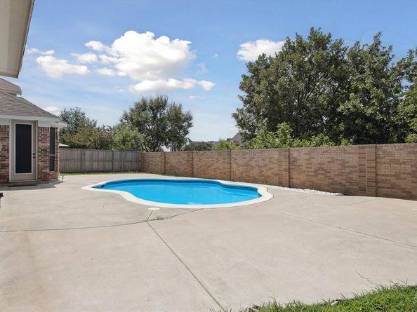 7039  Miramar  , Grand Prairie Texas 75054