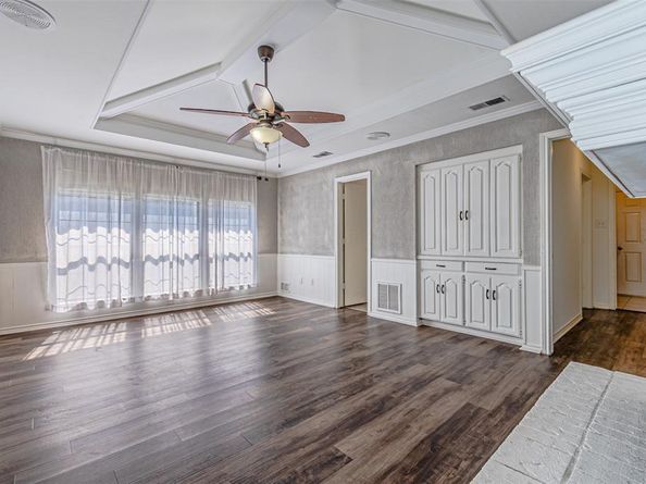 2524  Belmeade Drive , Carrollton Texas 75006