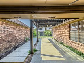2524  Belmeade Drive , Carrollton Texas 75006