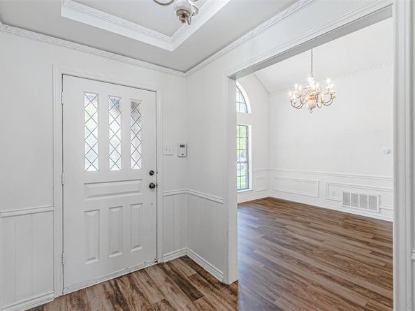 2524  Belmeade Drive , Carrollton Texas 75006