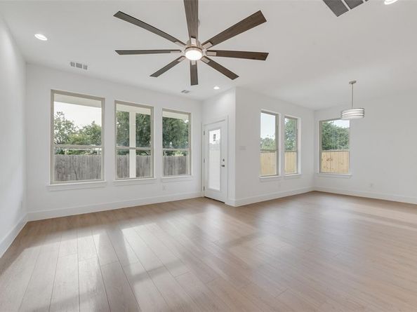 6314  Myrtle Street , Dallas Texas 75215