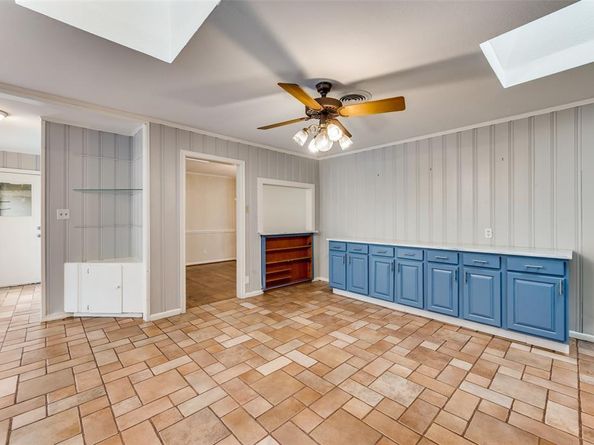 1710  Henderson Court , Irving Texas 75061