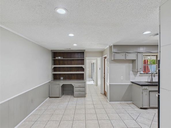 3701  Lawndale Avenue , Fort Worth Texas 76133