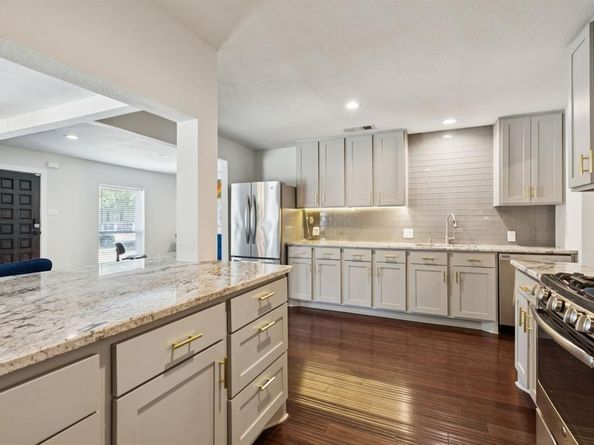 4702  Wateka Drive , Dallas Texas 75209