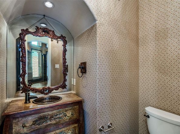 1308  Parkwood Court , McKinney Texas 75072