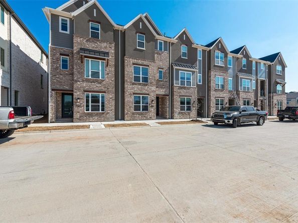 916  Concan Drive , Plano Texas 75075