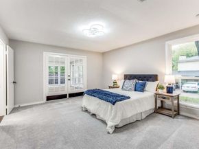 28  Mont Del Drive , Benbrook Texas 76132