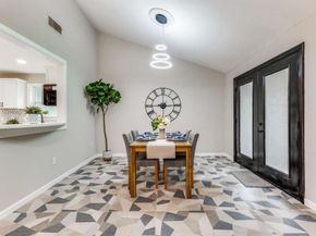 28  Mont Del Drive , Benbrook Texas 76132