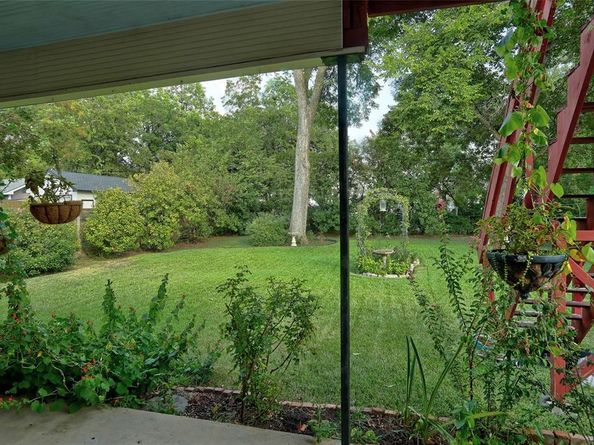 4726  Victor Street , Dallas Texas 75246