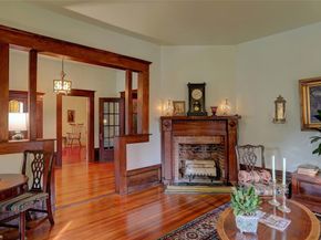 4726  Victor Street , Dallas Texas 75246