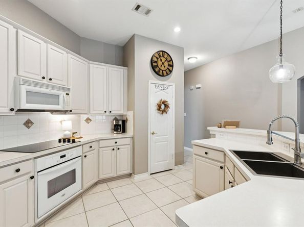 2734  Sparks Drive , Frisco Texas 75036