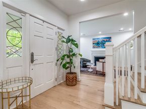 1142 N Winnetka Avenue , Dallas Texas 75208