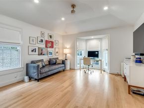 1142 N Winnetka Avenue , Dallas Texas 75208
