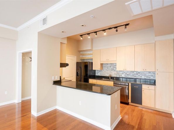 3225  Turtle Creek Boulevard  806, Dallas Texas 75219