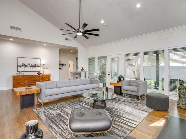 4304  Cobblers Lane , Dallas Texas 75287