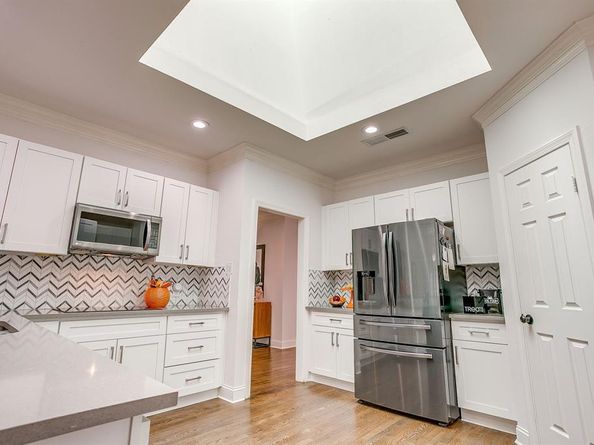 4304  Cobblers Lane , Dallas Texas 75287