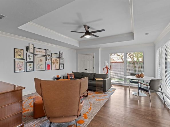 4304  Cobblers Lane , Dallas Texas 75287