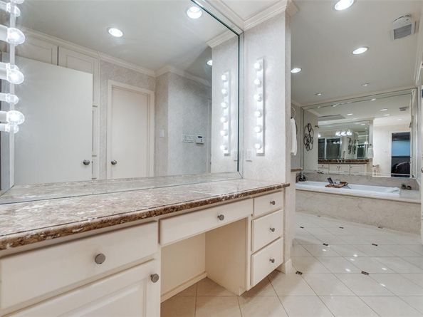 6850  Leameadow Drive , Dallas Texas 75248