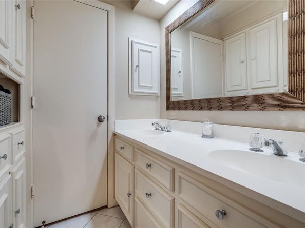6850  Leameadow Drive , Dallas Texas 75248