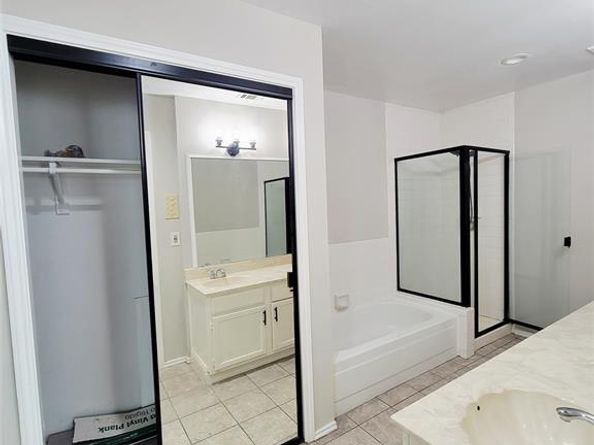 5901  Lake Hubbard Parkway  166, Garland Texas 75043
