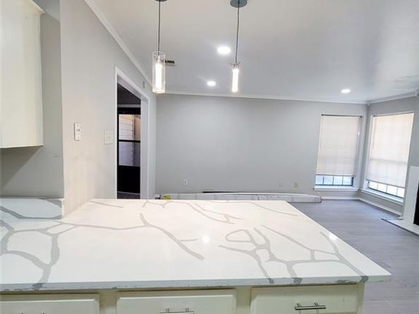 5901  Lake Hubbard Parkway  166, Garland Texas 75043
