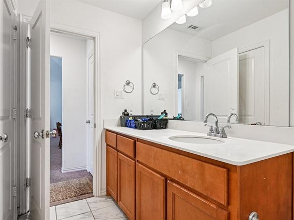 1418  Broadview Drive , Garland Texas 75042