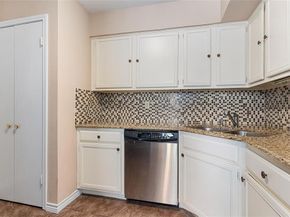 15151  Berry Trail  205, Dallas Texas 75248