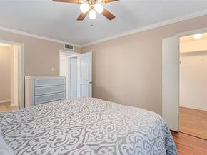 15151  Berry Trail  205, Dallas Texas 75248