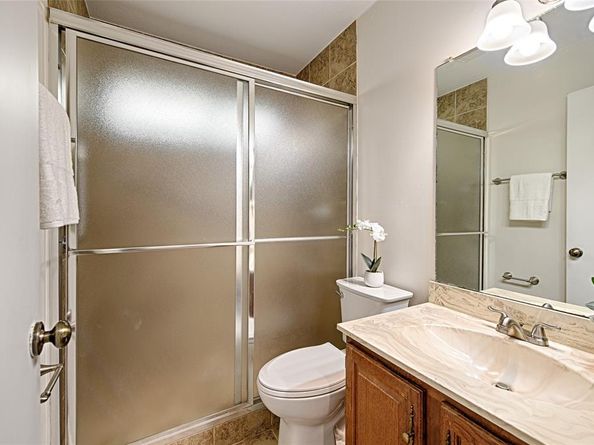 2708  Heather Glen Court , Carrollton Texas 75006