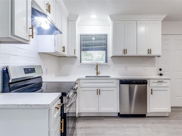 2314  Bluffton Drive , Dallas Texas 75228