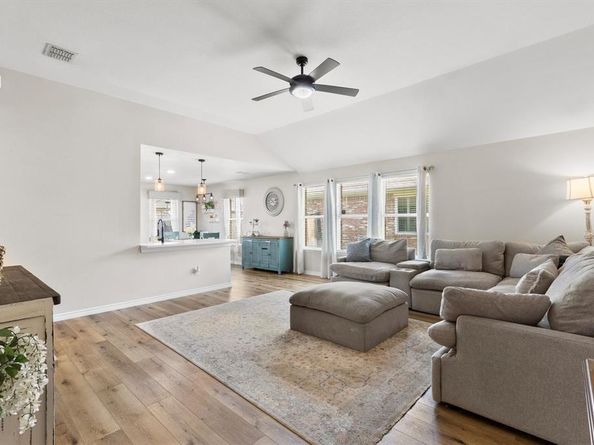 708  Alabaster Way , Wylie Texas 75098