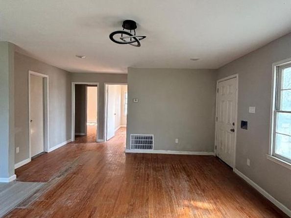 2321  Reginald Road , Fort Worth Texas 76112