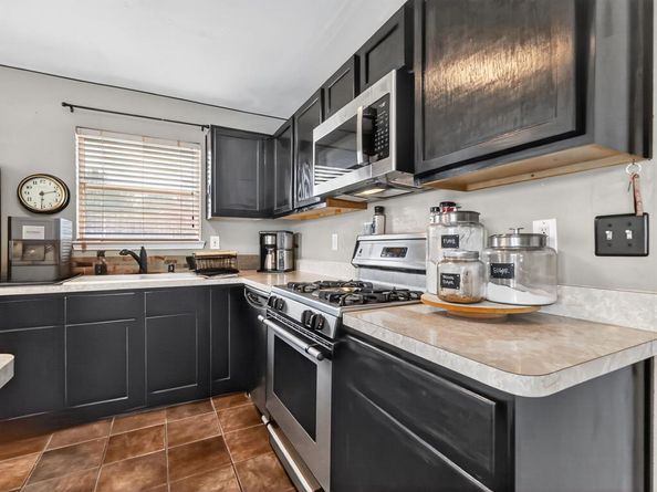 2052  Diamond Ridge Drive , Carrollton Texas 75010