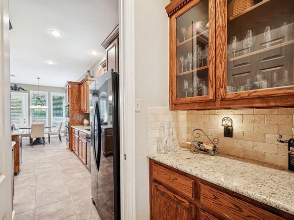 9121  Crockett Drive , Argyle Texas 76226