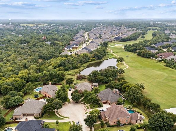 9121  Crockett Drive , Argyle Texas 76226