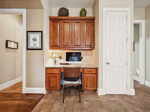 9121  Crockett Drive , Lantana Texas 76226