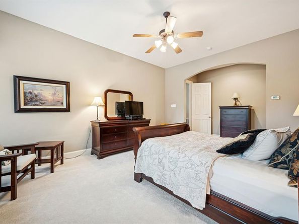 9121  Crockett Drive , Lantana Texas 76226