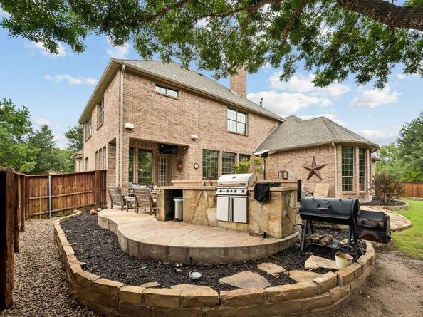 9121  Crockett Drive , Argyle Texas 76226